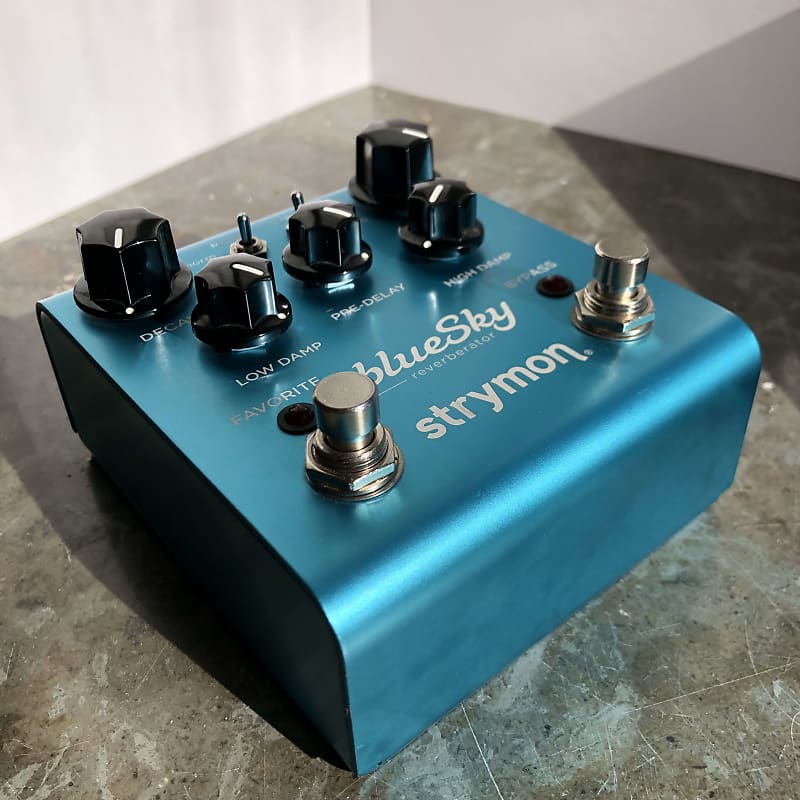 Strymon Blue Sky Reverberator V2 2022 - Present - Blue image 1
