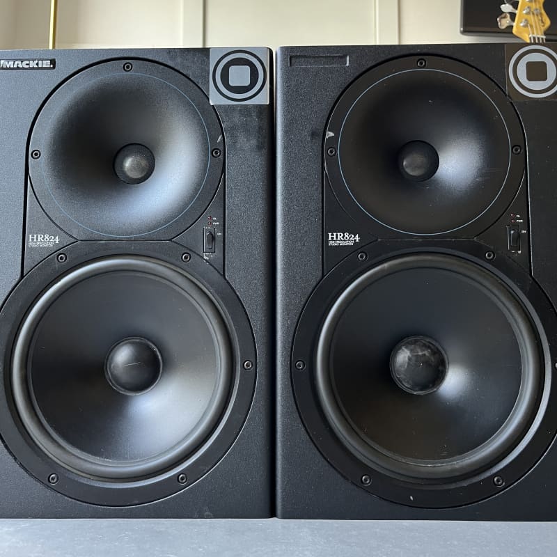 Reverb hotsell studio monitors