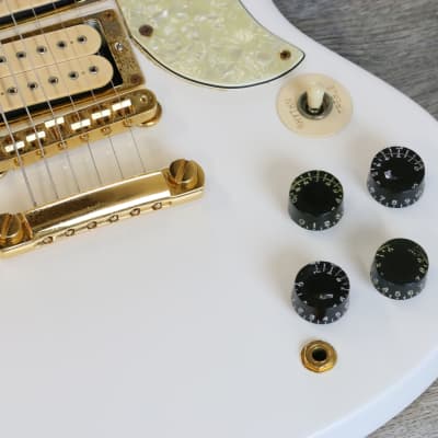 Vintage! 1974 Gibson SG3 Deluxe Triple Pickup White Pearl Refinish + OHSC image 8