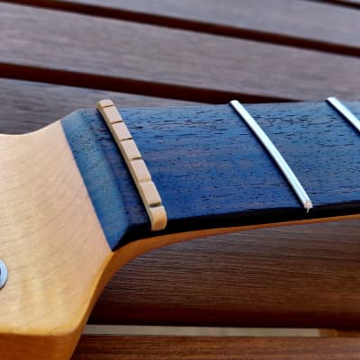 Musikraft Maple/Rosewood Stratocaster Neck Oil Finish 1957 V-Shape, Vintage Compound Radius, SS Frets image 10