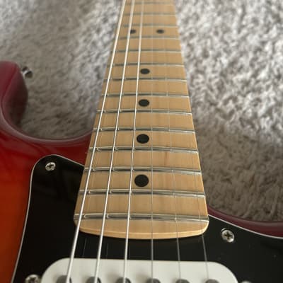 Fender Player Stratocaster HSS Plus Top 2020 MIM Cherry Burst Maple Neck Guitar image 7