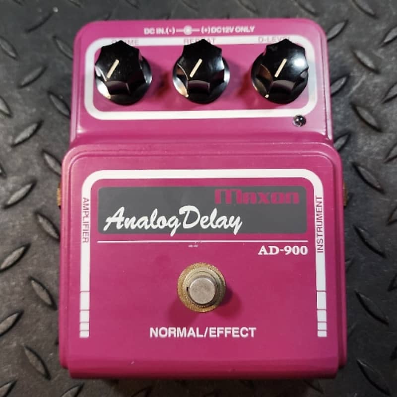 Maxon AD-900 Analog Delay - First Version (2) MN3005 Chips