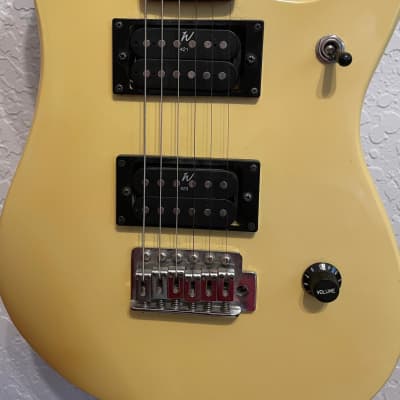 Washburn Nuno Bettencourt Signature N1 Electric Guitar 90s Washburn Nuno Bettencourt Signature N1 Electric Guitar 90s