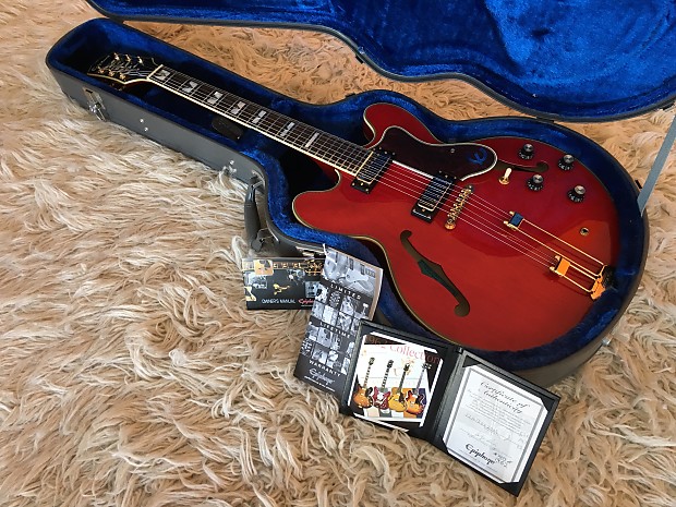 Epiphone Sheraton 美品 ハードケース付属 E212TV Epiphone Sheraton 美品 ハードケース付属 E212TV