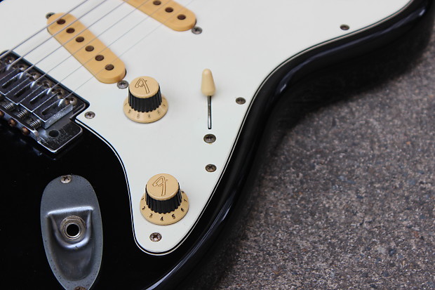 1988 Fender Japan STM-55 E Series Medium Scale Stratocaster