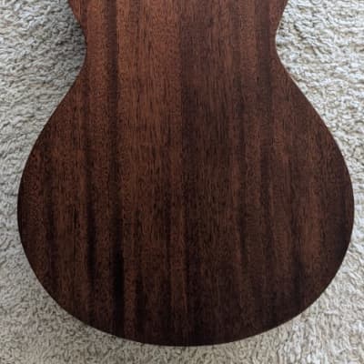 Breedlove ECO Discovery S Concert Spruce Top Acoustic Guitar Model DSCN01EUAM image 2