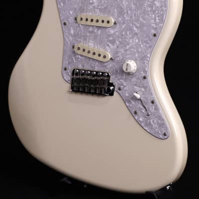 FERNANDES DECADE-125 SID Shinji Model White [SN 001268] [03