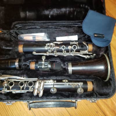 Buffet Crampon R13 Clarinet Chadash Barrel New Ferree s Pads