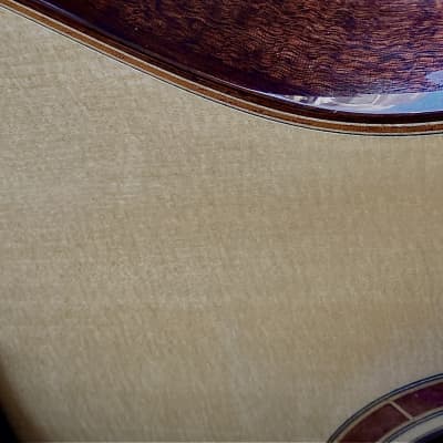 Taylor 516e Grand Symphony Fall Limited  2013 - Solid European Spruce UV Cured Polished Gloss Top image 6
