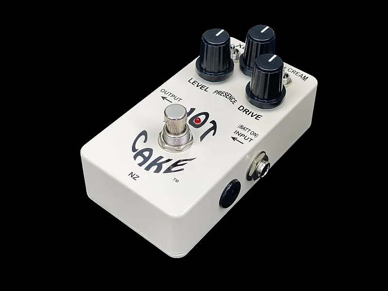 Crowther Audio Hot Cake Overdrive with XLF & Cream | Reverb UK