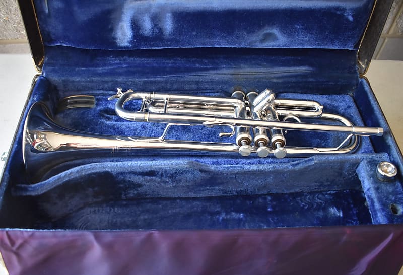 1975 Bach Stradivarius Model 37 Trumpet | Reverb