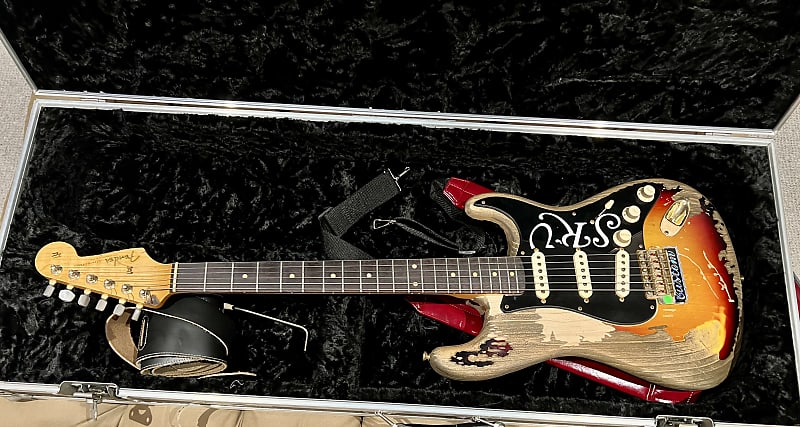 CUSTOM SHOP STEVIE RAY VAUGHAN NUMBER 1 TRIBUTE STRAT RELIC CUSTOM SHOP STEVIE RAY VAUGHAN NUMBER 1 TRIBUTE STRAT RELIC