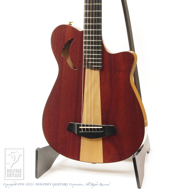 Yokoyama Guitars - Leaf Quiet Nylon - - www.muniloslagos.cl