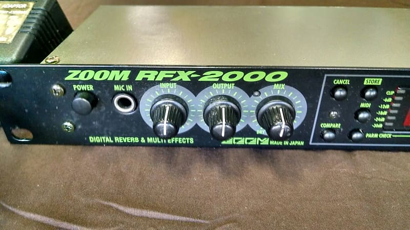 Zoom RFX 2000 Multi Effects Unit