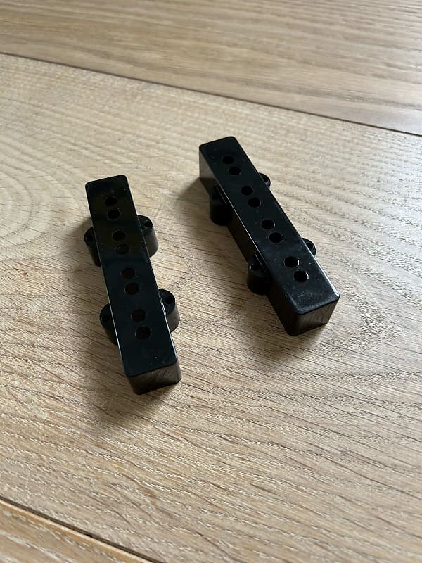 Fender Jazz Bass Pickups Covers Black - 2025 image 1