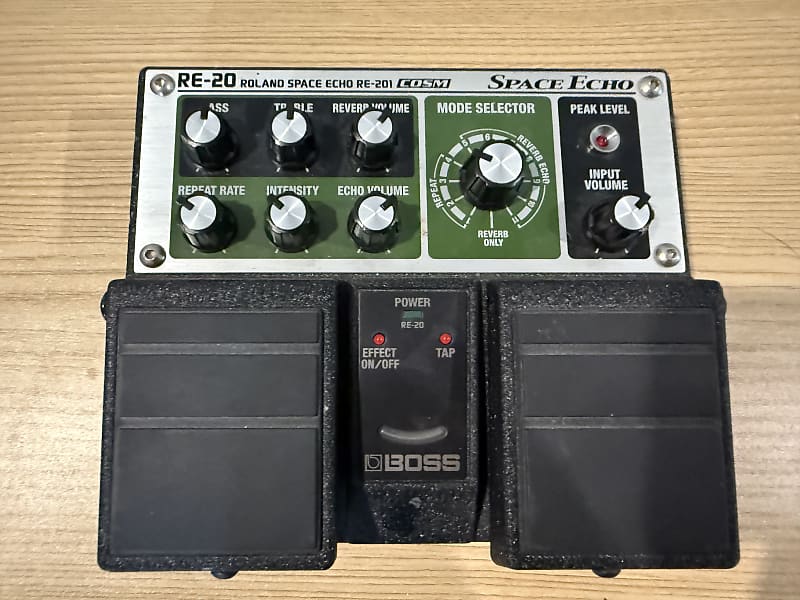 Boss RE-20 Space Echo