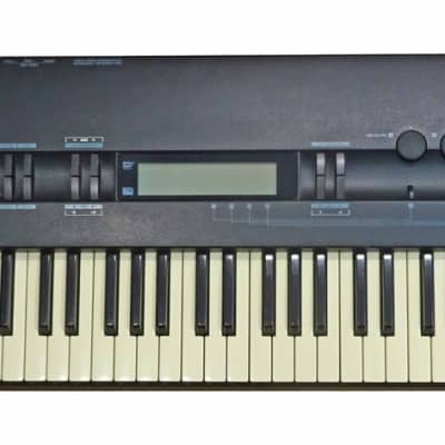 Alesis QuadraSynth Plus Piano