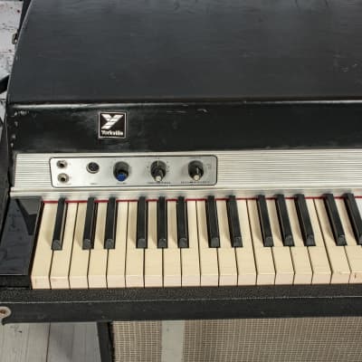 Fender Vintage 1974 Rhodes MK1 Model 7054 88-Key Piano/Keyboard w/ Amp x0644 (USED) image 6