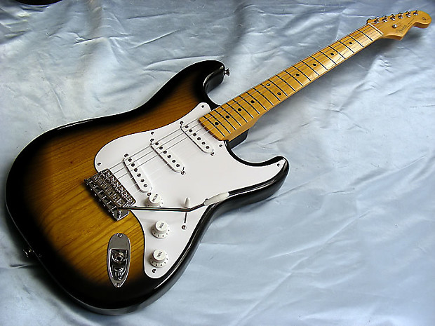 1954 stratocaster best sale reissue