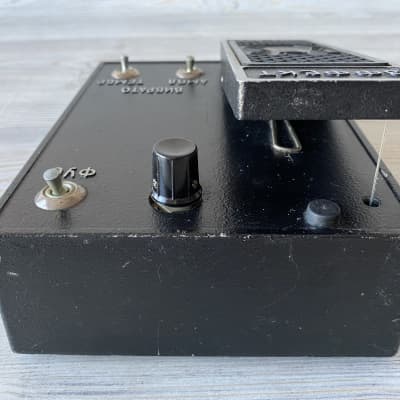 1978 SAM Effekt-1 Fuzz-Wah & Vibrato Soviet Guitar Effects Pedal Made In The USSR image 8