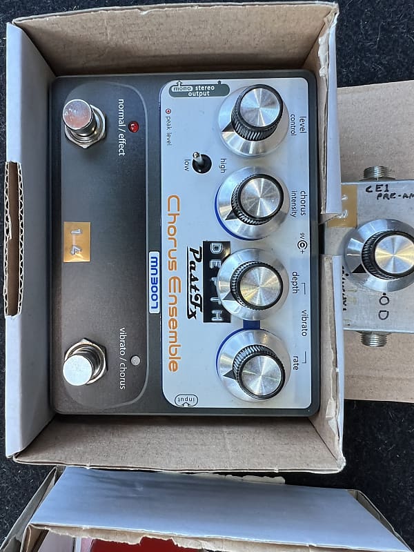 Past FX Chorus Ensemble MN3007 2024 | Reverb Canada