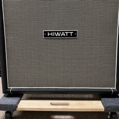 FOXGEAR - MINI AMP DI HW 103 - Mini ampli guitare 100W DI type Hiwatt en  vente chez Global Audio Store - Préamplificateurs Guitares Electriques