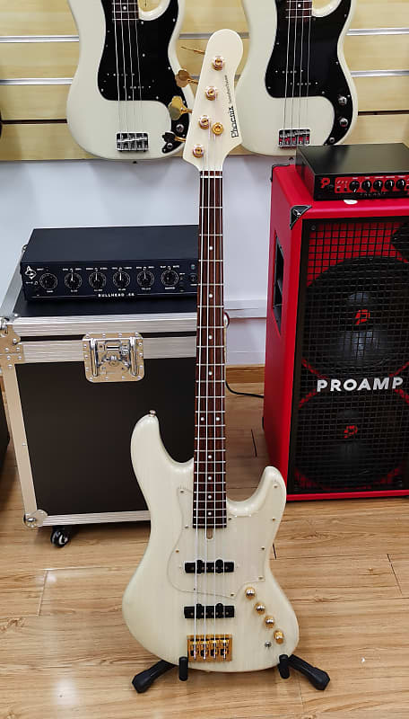 Phoenix Bomber bass BB4 ash Tune MIJ jazz bass passive active