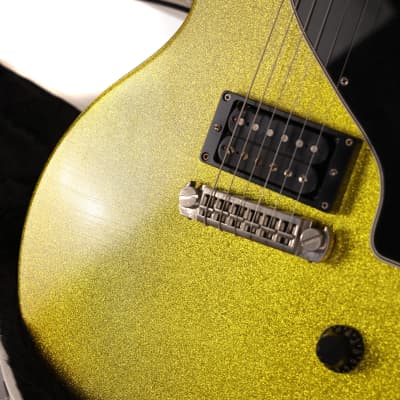 Rock N’ Roll Relics Bruce Kulick Signature Yellow Sparkle Used image 10