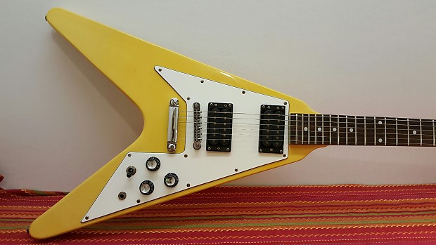 Yellow clearance flying v