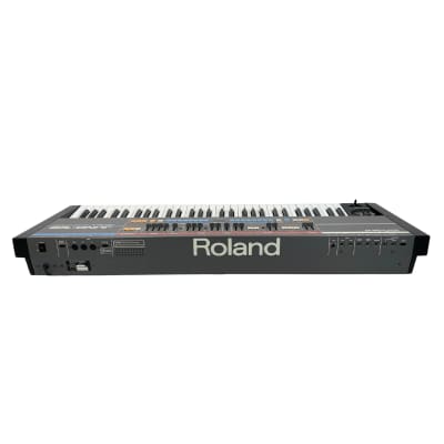 Roland Juno-106 image 9