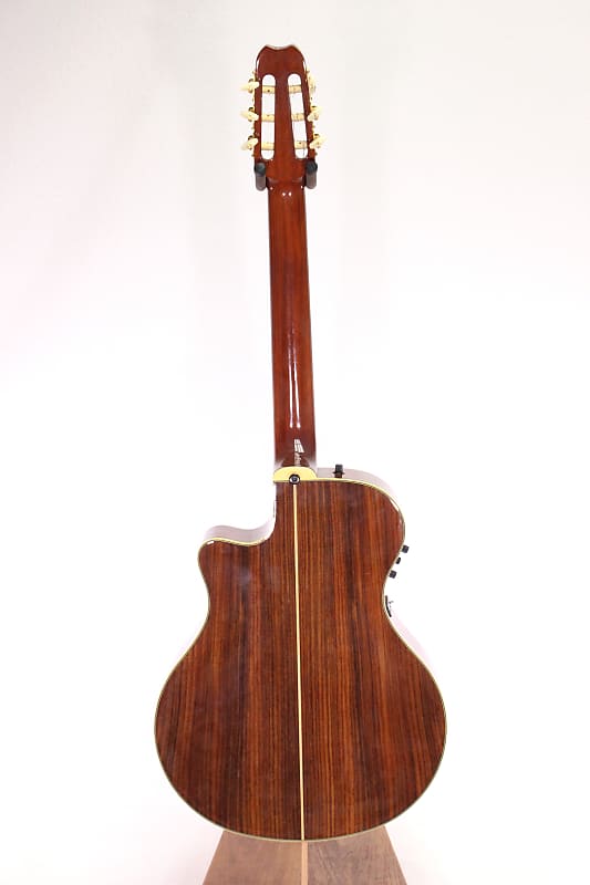 YAMAHA エレガット　APX-10CN Yamaha APX-10N Electric/Acoustic Nylon String Guitar (1992