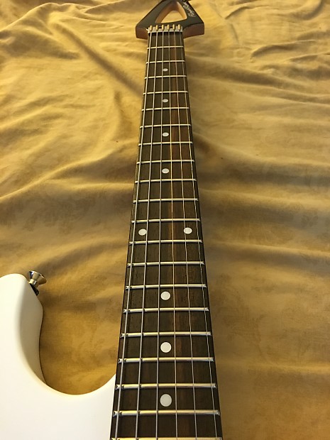 通販でクリスマス Floyd 25.5 SL,White. Series Outlaw Rose ギター
