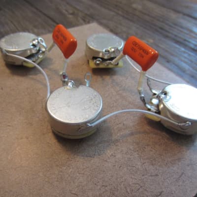 50s Les Paul Wiring Harness w/ Toggle Switch | CTS 550K Short Shaft Pots & Orange Drop .022µF Caps image 6
