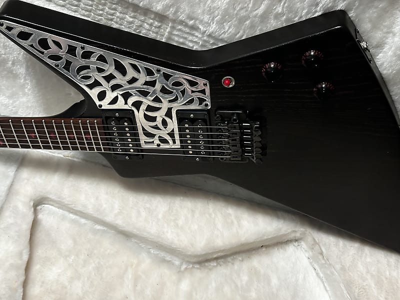 Gibson Explorer Vampire Blood Moon (美品) Gibson Vampire Blood Moon Explorer Electric Guitar Juju