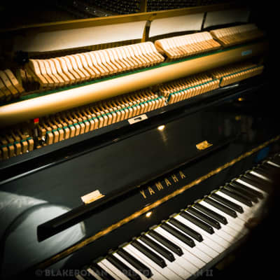 Yamaha u3 upright piano 19XX - Black Perfect Condition image 10