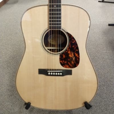 New Larrivee D-60 Rosewood Traditional Series Dreadnought Acoustic Guitar Natural with Hardshell Case for sale