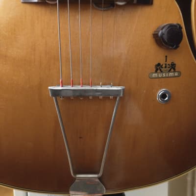 Musima 1653 (1959-60) DDR Semi Acoustic Guitar 1963 Archtop Guitar mit Soapbar Pickup Nachbau+Bag image 9
