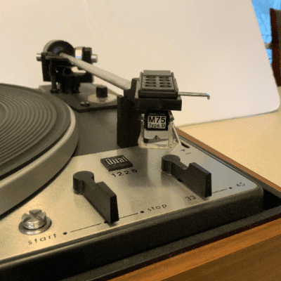 Dual 1225 Idler Turntable with a Shure M75 Cartridge image 4