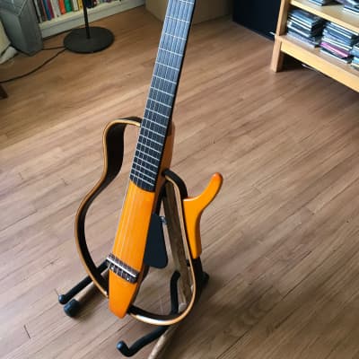 Yamaha SLG 130NW Silent Guitar - Classical  / Nylon String image 2