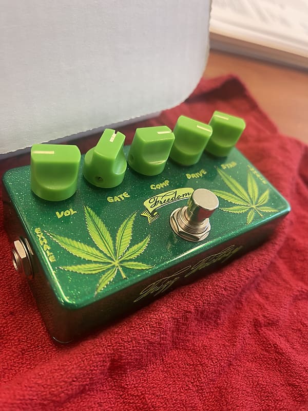 Zvex Fuzz Factory
