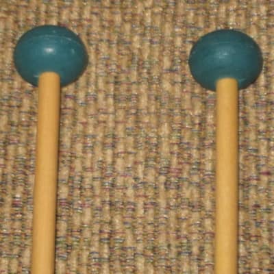 one pair new old stock A+ Mike Balter MB5B (5B) Medium Hard Keyboard Mallets - 1" diameter Oval Dark Green Rubber HEADS and Natural Birch HANDLES (for Marimba, Xylophone) mid to late 1990s (+ packaging) Unwound Series image 11