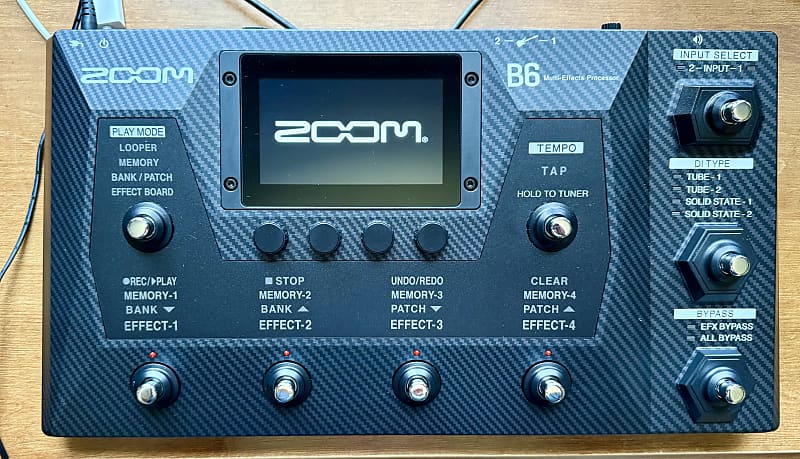 Zoom B6