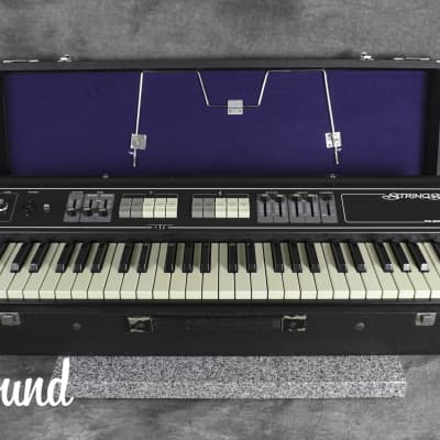 Roland RS-202 Strings Synthesizer in Very Good Condition.