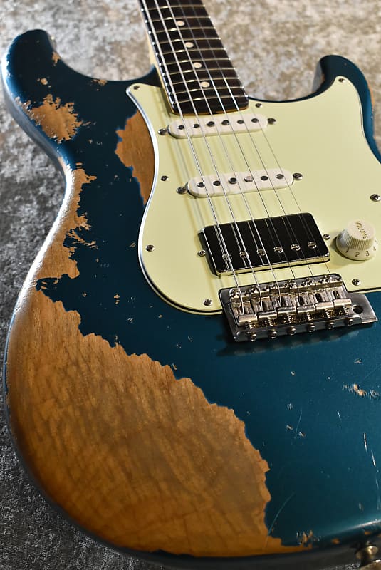 Sugi Guitars Custom Stargazer SSH Heavy Aged Lake Placid
