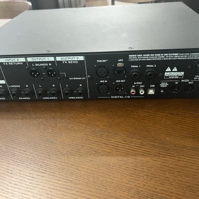 Fractal Audio Axe-FX II XL+ Preamp/Effects Processor