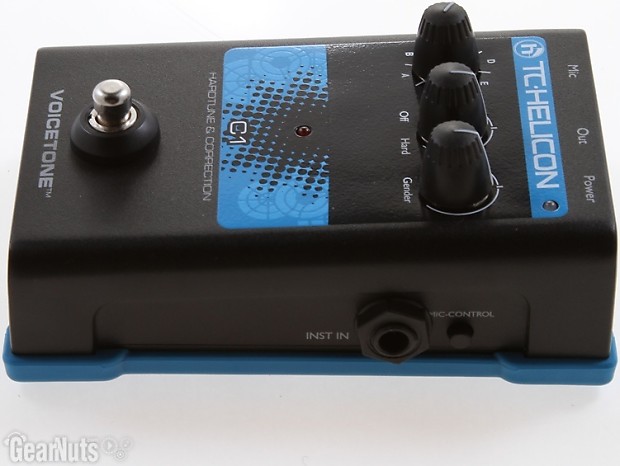 TC-Helicon VoiceTone C1 Hardtune and Pitch Correction Pedal