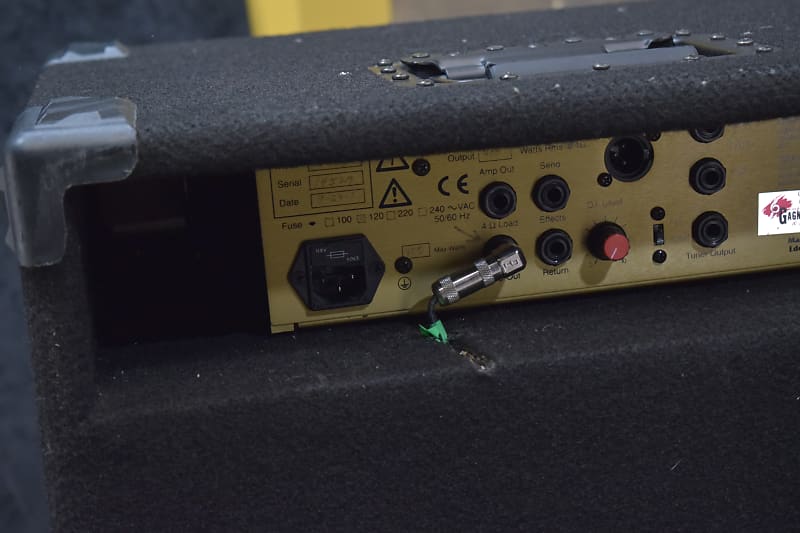 Eden CXC-400 CXC Solo Series 400-Watt 4x10