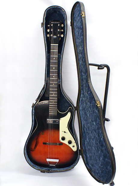 Vintage 1965 Harmony Made H 45 Holiday Stratotone Rare Model with F Hole