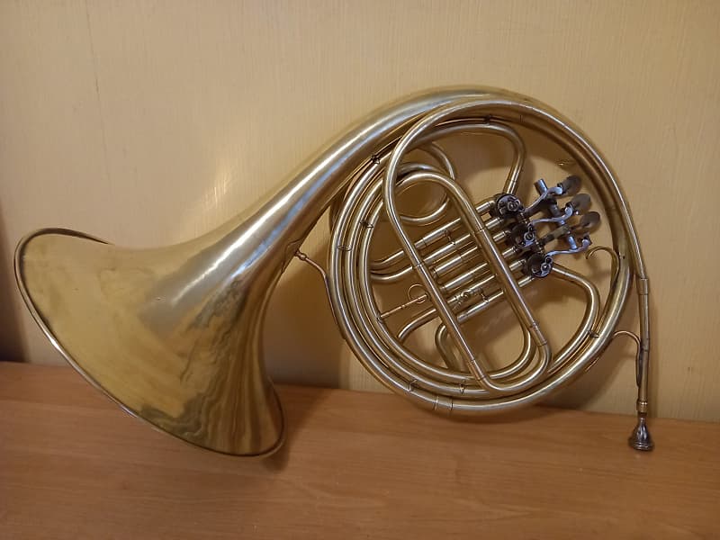 Alto deals french horn