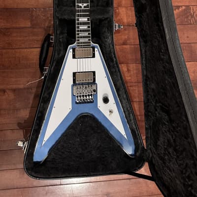 Gibson Custom Shop Richie Faulkner Signature Flying V Custom 2023 - Present - Pelham Blue image 3